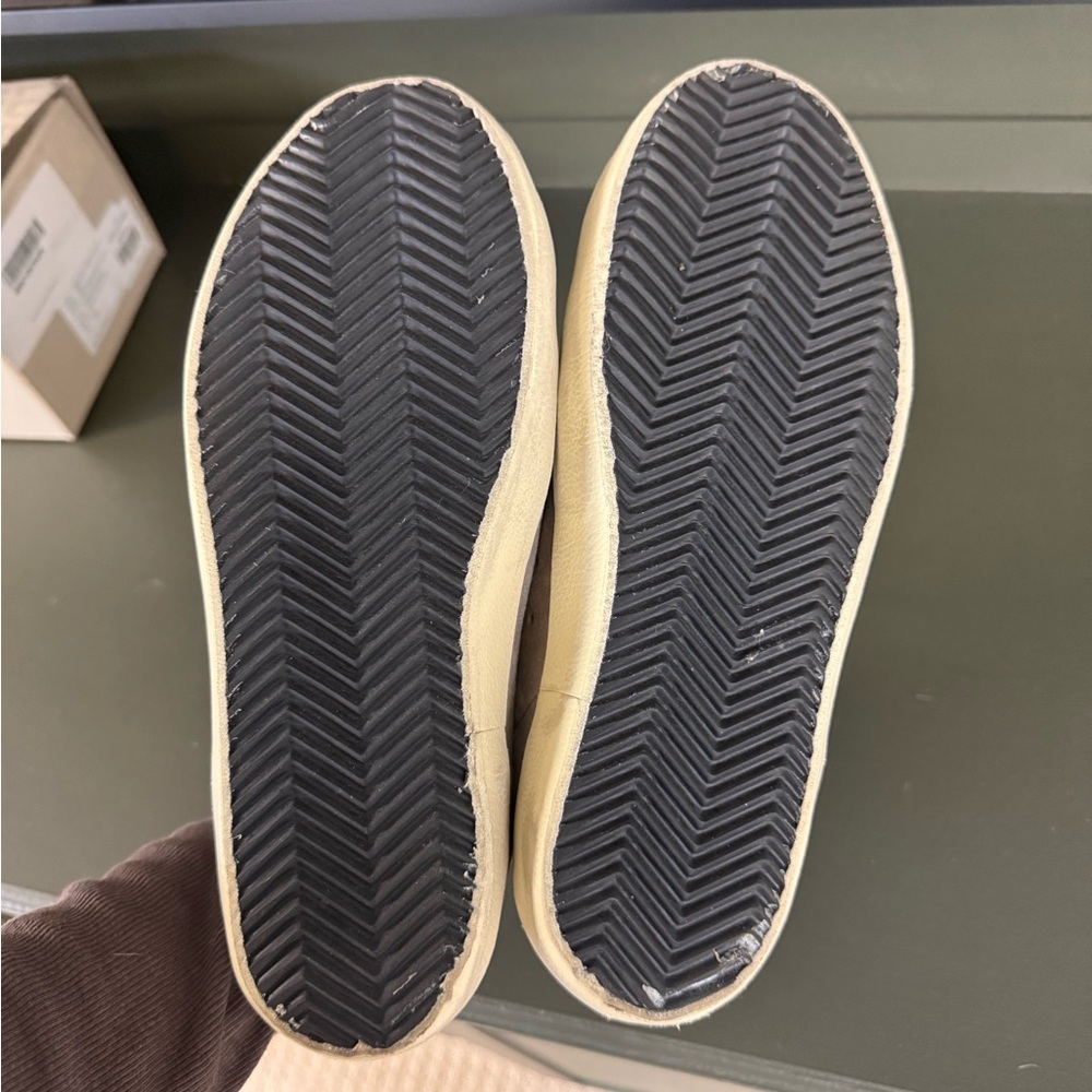 Golden Goose Super-Star Sneakers - Picture 8 of 9